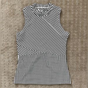 Tail Women’s Small Black & White Stretch Sleeveless Top. Golf. Tennis.